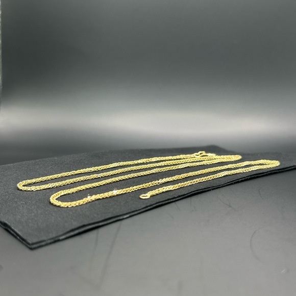 22” 2 mm.14K Gold Spiga Chain Necklace - Picture 17 of 17